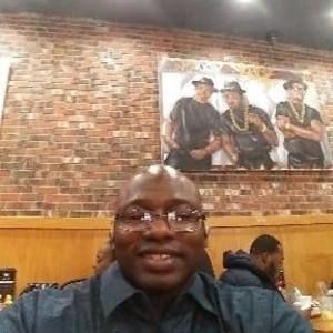 Meet your Posher, Donelle